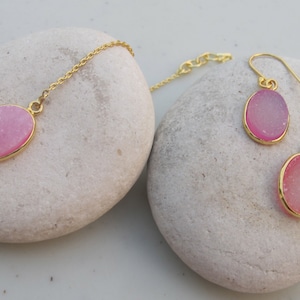 Pink Druzy Earring Necklace- Druzy Jewelry Set- Oval Druzy Jewelry- Pink Gemstone Sparkly Necklace Earring- Simple Everyday Jewelry