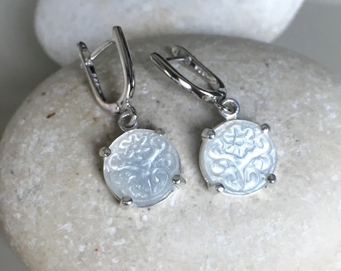 Round Moonstone Bridal Dangle Wedding Earring-White Moonstone Carved Drop Women Earring-June Birthstone Earring-Unique Handmade OOAK Earring