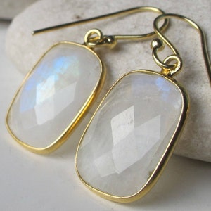 Rectangle Moonstone Dangle Earring- Rainbow Moonstone Gold Earring- Iridescent Bohemain Drop Earring- Boho June Earring- Moonstone Jewelry