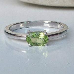 Peridot Dainty Oval Small Ring- Green Peridot Genuine Silver Ring- Minimal Simple August Birthstone Natural Silver Stack Peridot Ring