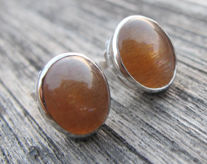 Oval Sunstone Boho Earring- Sterling Silver Bohemian Earring- Cabochon Smooth Earring- Classic Everyday Stud- Simple Gold Gemstone Earring