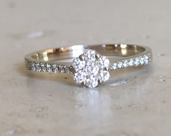 18k White Gold Diamond Dainty Ring Cluster Diamond Wedding Ring Floral Diamond Promise Ring