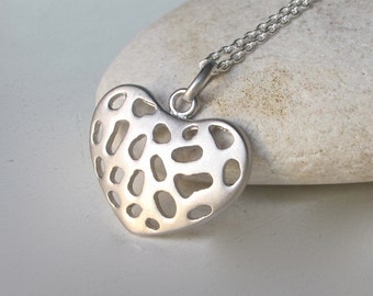Heart Silver Pendant Necklaces- Classic Necklace-Gifts for Her- Heart Shaped Necklace- Jewelry Gifts