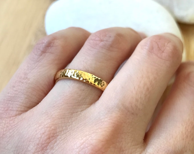 14k Yellow Gold Band- Hammered Wedding Band- 3mm Unisex Wedding Band- His Her Wedding Band- Simple Wedding Band- Men Woman Wedding Band