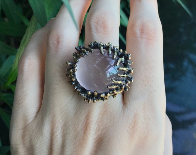 Large Rose Quartz Statement Rustic Ring- Nature Inspired Textured Solitaire Bulky Ring- Unisex Branch Avant Garde Nature Ring