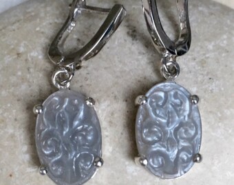 Gray Moonstone Dangle Oval Earring-Gray Bridal Wedding Earring- June Birthstone Earring- Handmade Moonstone Earring- Unique Carving Earring