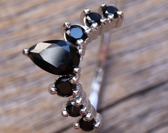 Black Onyx 10k 14k 18k Real Solid Gold Wedding Band- Black Spinel Nest Semi Half Circle Band- Alternative Black Stack V Pointy Chevron Band