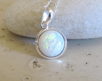 Simple Round Opal Necklace- Boho Iridescent Opal Necklace- White Opal Silver Necklace- October Birthstone Necklace- Jewelry Gifts for Her