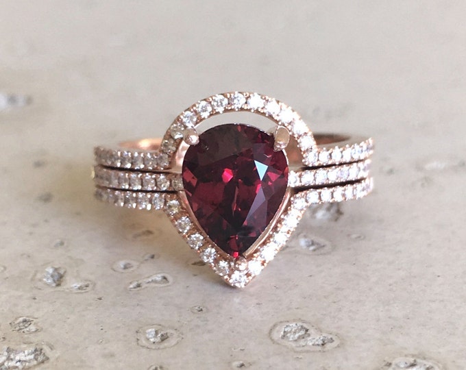 Pear Natural Red Garnet 2ct Engagement Wedding Rings- Genuine Teardrop Facet Garnet Diamond Anniversary 3 Ring Set- January Birthstone Ring