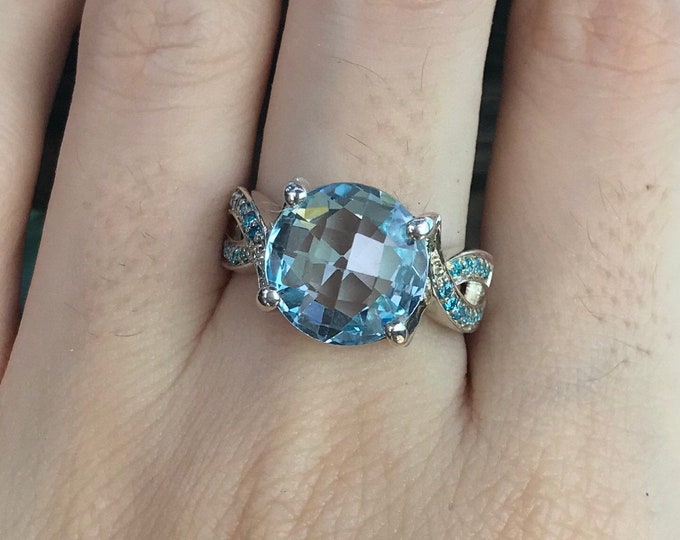 Blue Topaz Round Statement Ring- Blue Gemstone Promise Ring for Her- Unique Engagement Spilt Double Band Ring- December Birthstone Ring