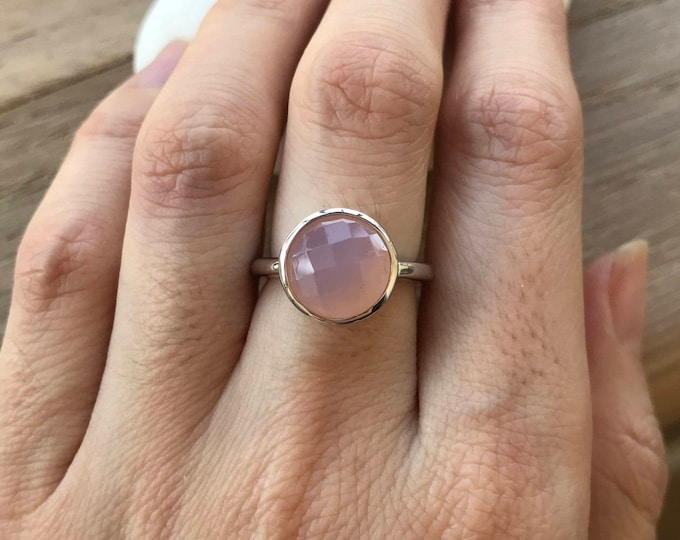 Round Pink Chalcedony Ring- Simple Pink Silver Ring- Rose Quartz Solitaire Ring- Pink Quartz Ring- Pink Onyx Gemstone Ring