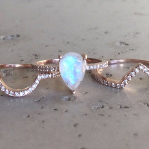 Moonstone Diamond Engagement Ring Set- Rose Gold Moonstone Bridal Ring Set- Pear Faceted Moonstone Ring- Boho Moonstone 3 Piece Ring Set