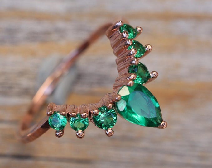 Green Emerald Real Solid 10k 14k 18k Gold Wedding White Gold Band- Dark Deep Vivid Green Rose Gold Band- May Birthstone V Chevron Gold Band