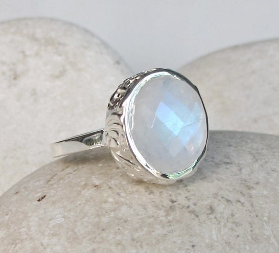 bague solitaire pierre de lune bague solitaire pierre de lune