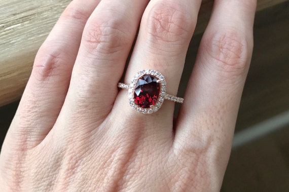 Resultado de imagen para garnet engagement rings