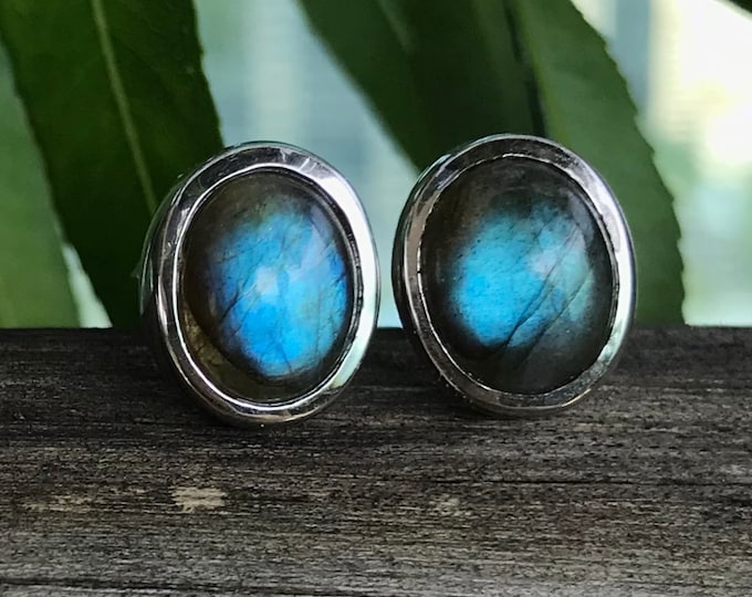 Oval Labradorite Stud Earring- Boho Silver Labradorite Earring- Bohemian Festive Earring- Iridescent Smooth Earring