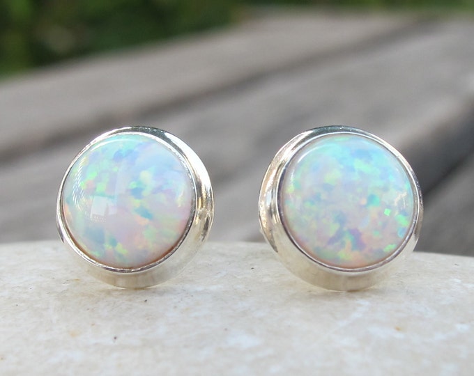 Round Opal Silver Stud Earring- White Rainbow Opal Earrings- Boho Iridescent Earring- October Birthstone Studs- Studs