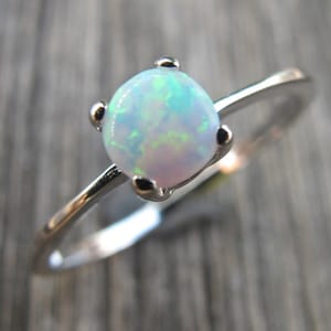 White Opal Ring- Round Opal Silver Stackable Ring- October Birthstone Ring- Iridescent Bohemian Ring- Simple Opal Boho Ring- Opal Jewelry
