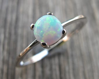 White Opal Ring- Round Opal Silver Stackable Ring- October Birthstone Ring- Iridescent Bohemian Ring- Simple Opal Boho Ring- Opal Jewelry