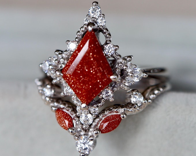 Kite Gold Sandstone Celestial Halo Engagement Sterling Silver Vintage Ring with Wedding Band