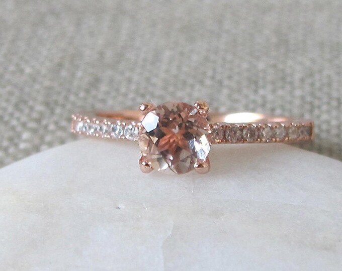 Morganite Engagement Ring- Classic Morganite Promise Ring- Rose Gold Promise Ring- Rose Gold Morganite Ring- Round 4 Prong Ring