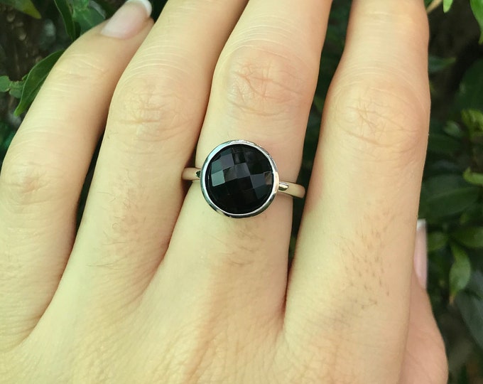 Black Onyx Round Silver Ring- Simple Black Stone Minimalist Ring- Stack Faceted Black Gemstone Ring- Ring for Teen- Jewelry Gift for Her