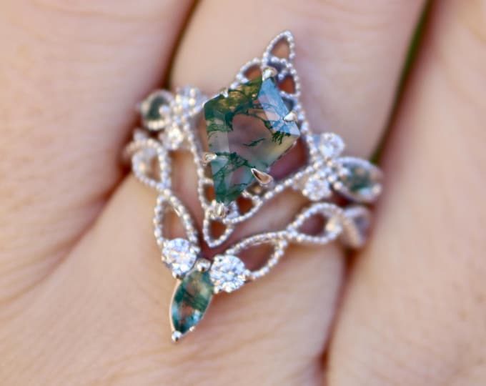 Kite Genuine Green Moss Agate Halo Celtic Knot Sterling Silver Rings