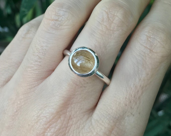 Genuine Natural Rutile Quartz Round Dainty Ring- Cabochon Rutilated Quartz Stackable Silver Ring- Unique Round Gemstone Ring-