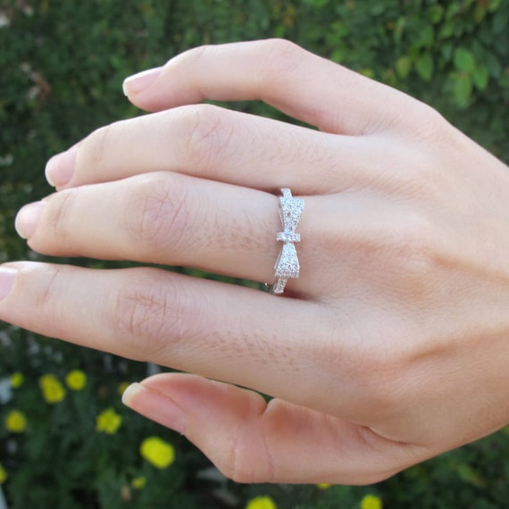 Anillo De Plata De Ley Con Lazo Jeulia Para Mujer - Con Circonitas, Caja De Regalo, Tallas J A Z