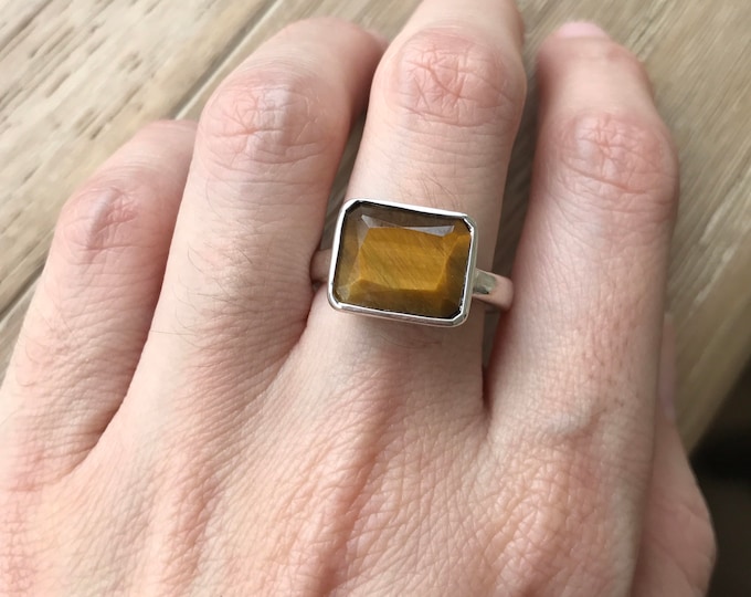 Tiger Eye Statement Ring- Brown Gemstone Engagement Ring- Rectangle Shape Unique Ring- Faceted Bezel Ring- OOAK Anniversary Ring
