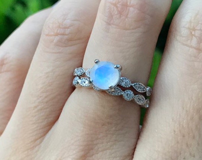 0.70ct Round Moonstone Engagement Ring Set- Rainbow Moonstone Promise Ring- Solitaire Moonstone Prong Ring-Faceted Moonstone Bridal Ring Set