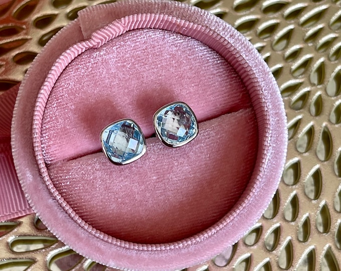 Cushion Light Blue Quartz Sterling Silver Earring