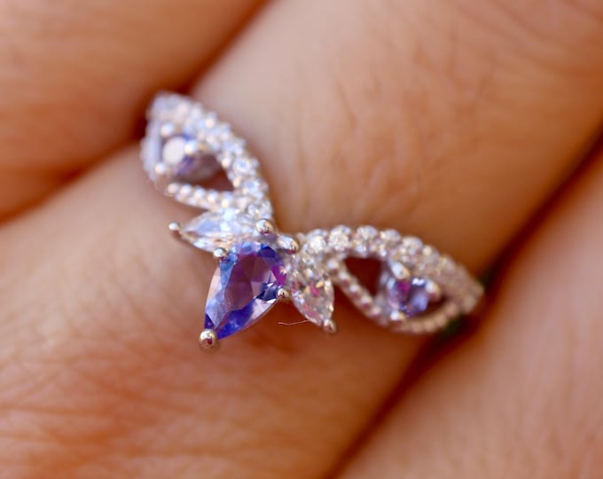 Blue Tanzanite Vintage Milgrain Curve Wedding Band in Solid 10k 14k 18k Gold