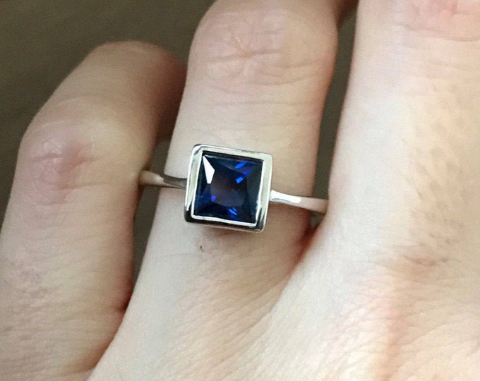 Princess Sapphire Engagement Ring- Simple Sapphire Promise Ring- Stackable September Birthstone Ring- Blue Gemstone Anniversary Ring