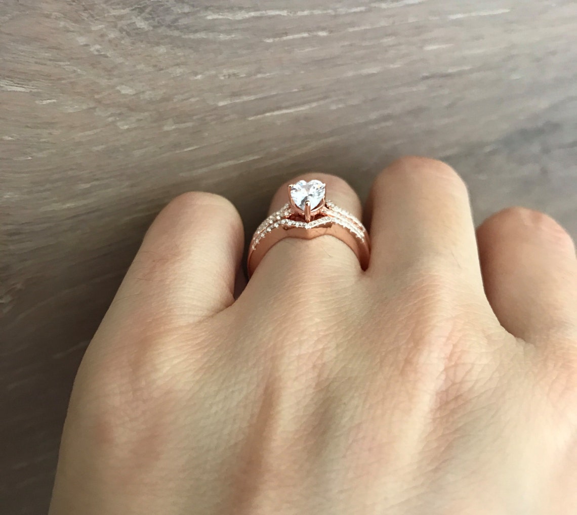 Rose Gold Heart Bridal Ring Set Heart Promise 3 Ring Etsy