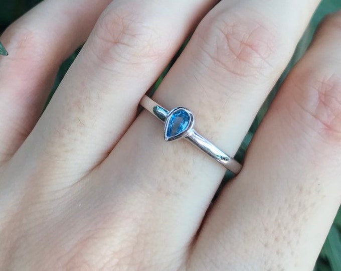 Swiss Blue Topaz Dainty Ring- Blue Topaz Teardrop Simple Ring for Teen Child- Blue Minimalist Silver Ring December Birthstone Ring