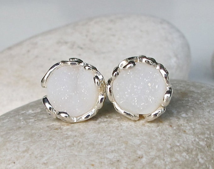 Raw Druzy Stud Galaxy Earring- Celestial Round Hot Pink Stud Earring- Rough Dark Blue Bezel Earring- Bohemian Off White Circle Earring-