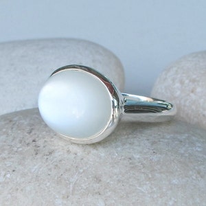 White Moonstone Oval Cabochon Ring- White Iridescent Gemstone Statement Ring- White Stone Solitaire Ring- June Birthstone Ring-