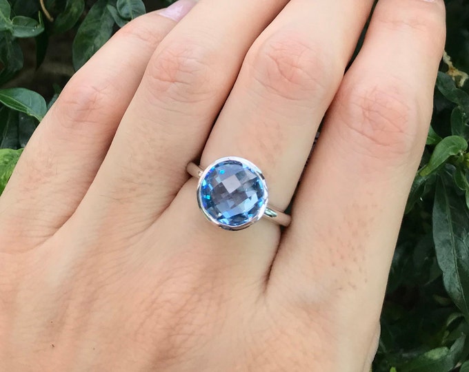 Swiss Blue Topaz Ring- Blue Round Quartz Ring- Blue Gemstone Ring- December Birthstone Ring- Medium Blue Bezel Sterling Silver Ring