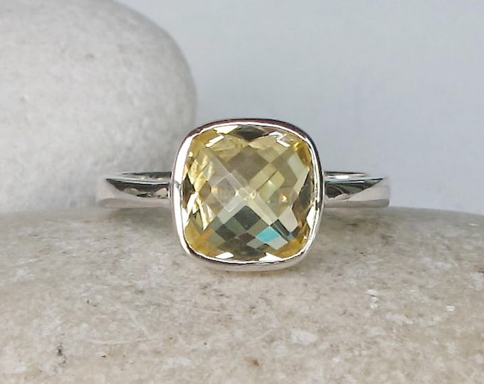 Faceted Lemon Quartz Ring- Stackable Square Gemstone Ring- Yellow Topaz Simple Ring- Sterling Silver Yellow Stone Ring- Lemon Color Ring