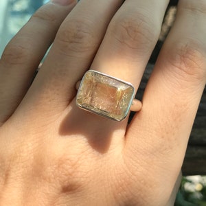 Rectangle Rutilated Gold Quartz Solitaire Unisex Ring- Statement Rutile Quartz Minimalist Ring- Gold Rutile Quartz Ring- East West Ring