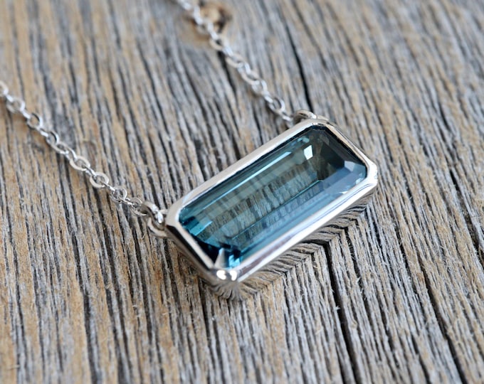 Genuine London Blue Topaz Rectangle Necklace- Natural Emerald Cut Dark Blue Statement Necklace- Minimalist Bezel Blue Gemstone Necklace