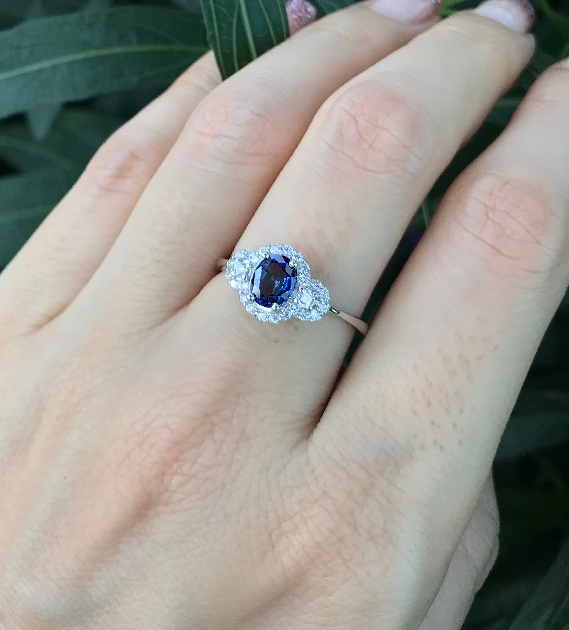 0.70ct Royal Blue Sapphire Deco Engagement Ring- Vintage Oval Sapphire ...