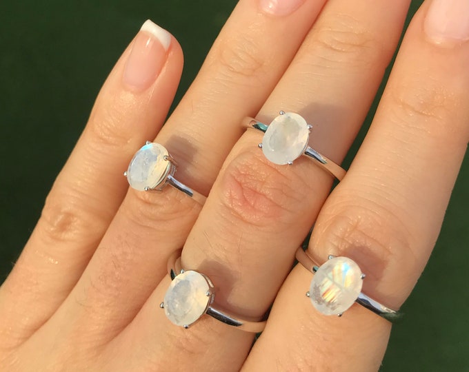 Moonstone Oval Prong Silver Ring- Facet Rainbow Moonstone Stackable Ring- June Birthstone Ring- Simple Moonstone Silver Ring