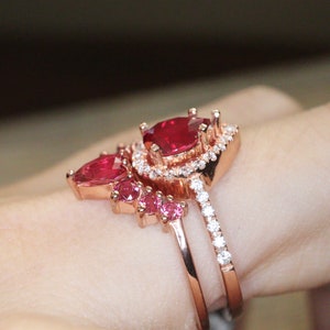 Teardrop Red Ruby 14k Gold Bridal Rings 14k White Gold Pear Red Halo ...