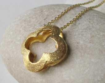 Gold Clover Necklace- Four Leaf Clover Necklace- Good Luck Statement Necklace- Gifts for Her- Unique Gold Pendant Necklace