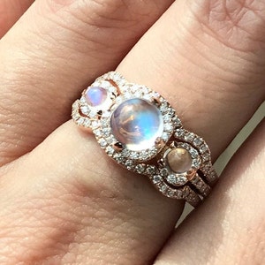 Vintage Moonstone Engagement Ring Set- Three Stone Rainbow Moonstone Bridal Ring Set- Halo Moonstone Diamond Ring in Rose White Yellow Gold
