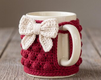 Crochet Mug Cozy Pattern, Winterberry Stitch, Bow Accent (Digital Download)