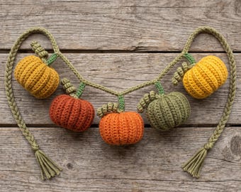 Crochet Pumpkin Garland Pattern, Ribbed Pumpkins, Autumn Decor (Digital Download)