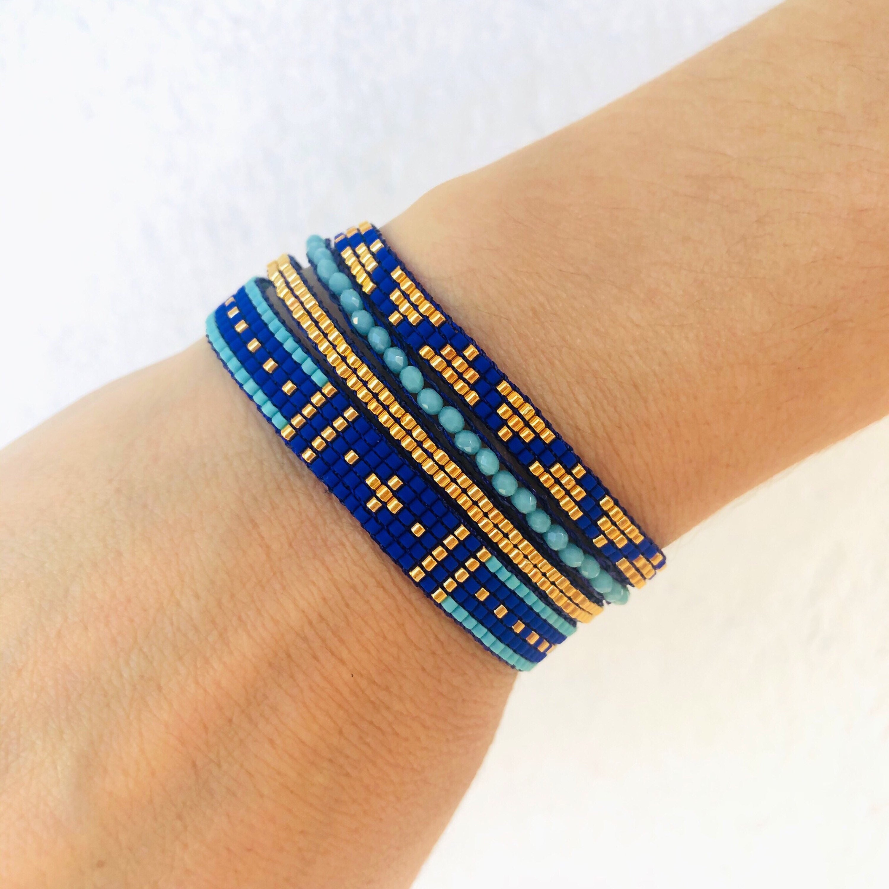 Turquoise bead loom bracelet – Handmade by Elyse